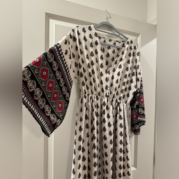 Women’s Bohemian Contrast Patchwork Dress - Picture 3 of 9